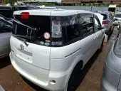 car Right Back