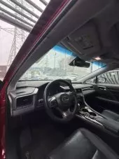 interiorFront