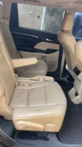 interiorBack