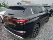 car Right Back
