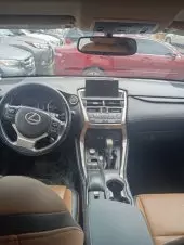interiorFront