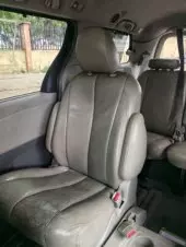 interiorBack