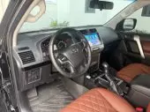 interiorFront