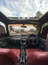 interiorFront