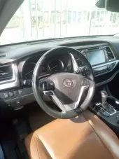 interiorFront