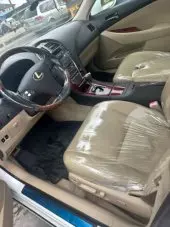interiorFront