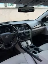 interiorFront