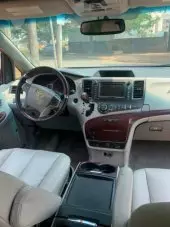 interiorFront