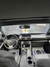 interiorFront