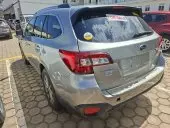 car Right Back