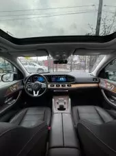 interiorFront
