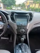 interiorFront