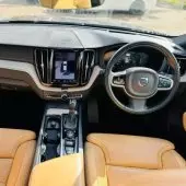 interiorFront