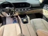 interiorFront