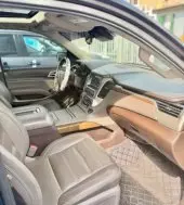 interiorFront