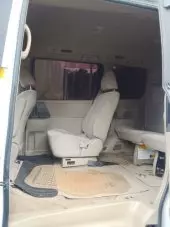 interiorFront
