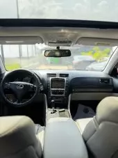 interiorFront