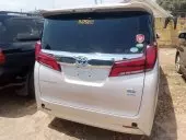 car Back