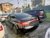 car Right Back