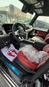 interiorFront