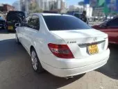 car Right Back