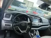 interiorFront