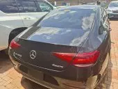 car Right Back