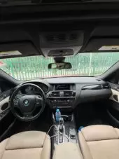interiorFront