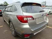 car Right Back
