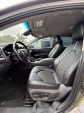 interiorFront