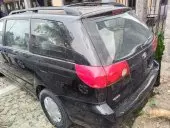 car Right Back