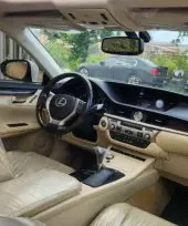 interiorFront