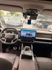interiorFront
