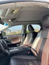 interiorFront