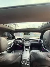 interiorFront