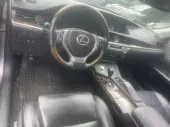 interiorFront