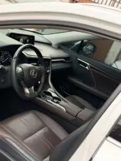 interiorFront