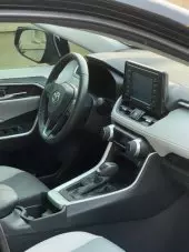 interiorFront