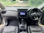 interiorFront