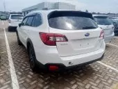 car Right Back