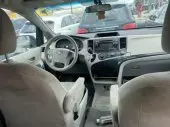 interiorFront