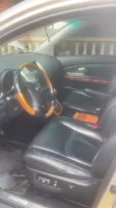 interiorFront
