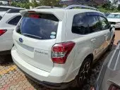 car Right Back