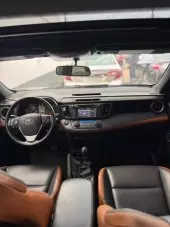 interiorFront