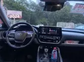 interiorFront