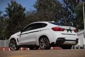 car Right Back