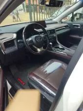 interiorFront