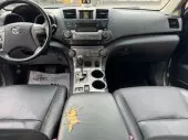 interiorFront