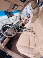 interiorFront