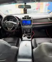 interiorFront